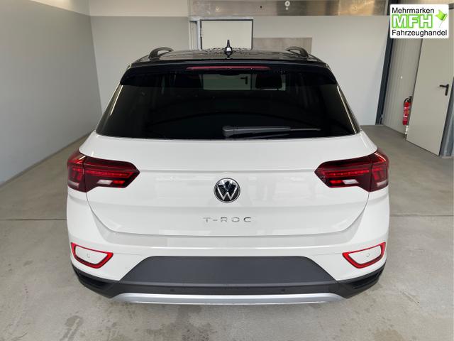 Volkswagen / T-Roc / Grau / / / 150PS DSG AHK+Kessy+Kamera+ACC