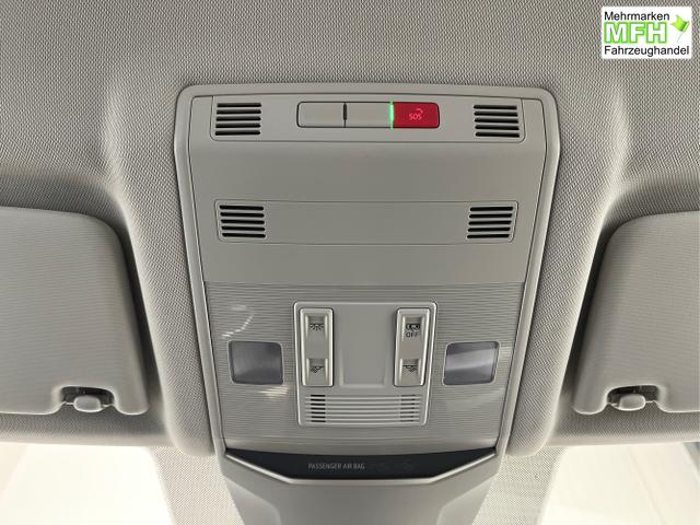 Volkswagen / T-Roc / Grau / / / 150PS DSG AHK+Kessy+Kamera+ACC