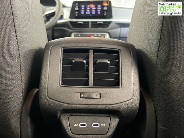 Volkswagen / T-Roc / Grau / / / 150PS DSG AHK+Kessy+Kamera+ACC