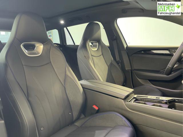 Volkswagen / Passat Variant / Grau / / / 265PS AHK+Pano+Harman Kardon