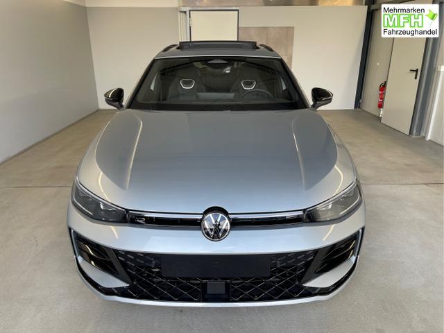 Volkswagen / Passat Variant / Silber / / / 265PS AHK+Pano+Harman Kardon