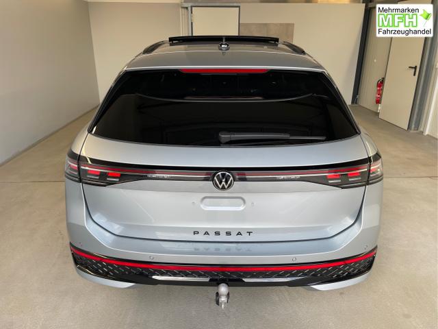 Volkswagen / Passat Variant / Silber / / / 265PS AHK+Pano+Harman Kardon