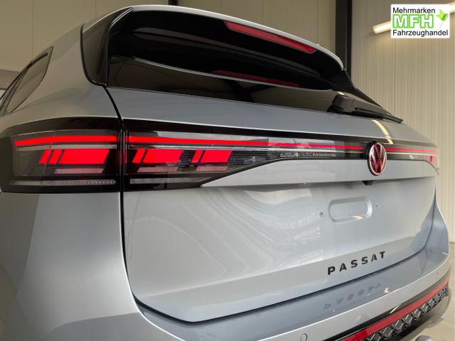 Volkswagen / Passat Variant / Silber / / / 265PS AHK+Pano+Harman Kardon