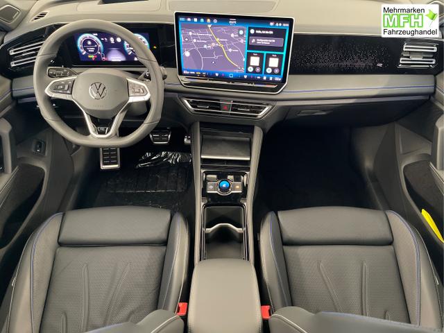 Volkswagen / Tiguan / Wei&szlig; / / / 193PS TDI 4M Black+AHK+Stdhz+360&deg;+Leder+IQ.Light+Drive+HUD+Harman+Pano