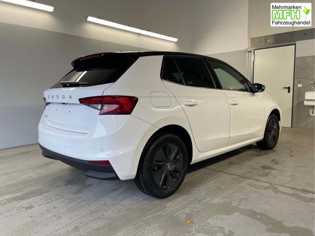 Skoda / Fabia / Wei&szlig; / / / Selection 115PS DSG Dynamic+Kamera+Kessy+Alu16+Sitzheiz+Climatronic+PDCvo+hi 