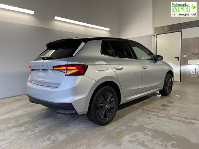 Skoda / Fabia / Blau / / / Selection 115PS DSG Dynamic+Kamera+Kessy+Alu16+Sitzheiz+Climatronic+PDCvo+hi 