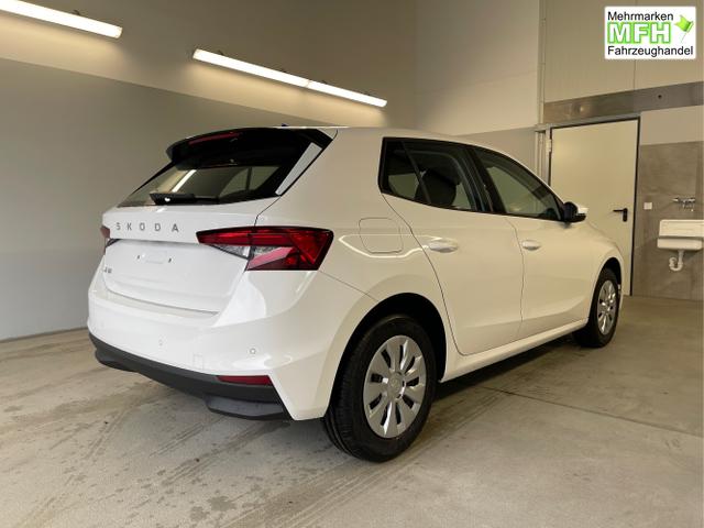 Skoda / Fabia / Wei&szlig; / / / 95PS Sitzheizung+4 Jahre Garantie