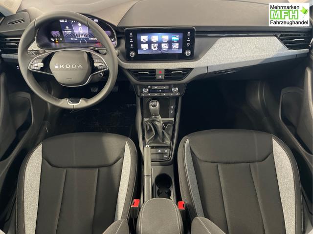 Skoda / KAMIQ / Blau / / / 115PS AHK+Kessy