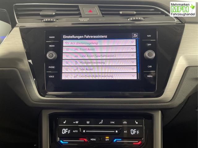 Volkswagen / Touran / Silber / / / 1.5 TSI DSG 7Sitz+AHK+IQ.Light+Kamera+Navi+eHeck+Keyless+Sitzheiz