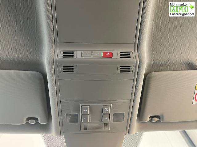 Volkswagen / Touran / Silber / / / 1.5 TSI DSG 7Sitz+AHK+IQ.Light+Kamera+Navi+eHeck+Keyless+Sitzheiz