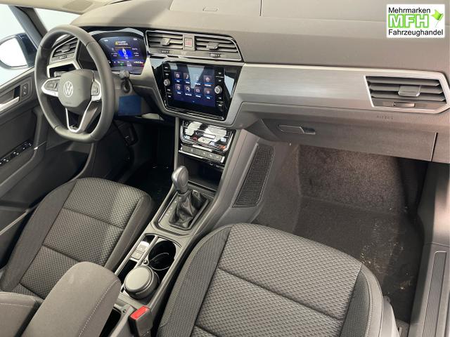 Volkswagen / Touran / Silber / / / 1.5 TSI DSG 7Sitz+AHK+IQ.Light+Kamera+Navi+eHeck+Keyless+Sitzheiz