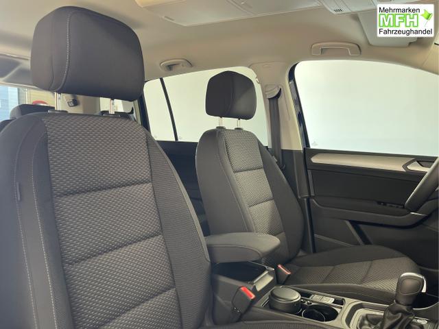 Volkswagen / Touran / Silber / / / 1.5 TSI DSG 7Sitz+AHK+IQ.Light+Kamera+Navi+eHeck+Keyless+Sitzheiz