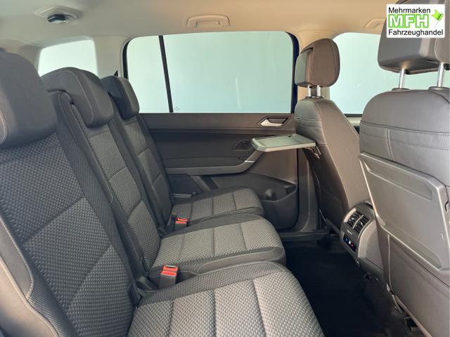 Volkswagen / Touran / Silber / / / 1.5 TSI DSG 7Sitz+AHK+IQ.Light+Kamera+Navi+eHeck+Keyless+Sitzheiz