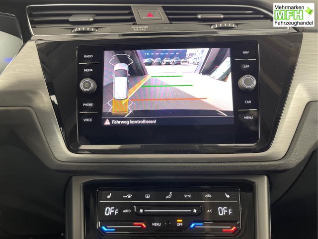Volkswagen / Touran / Silber / / / 1.5 TSI DSG 7Sitz+AHK+IQ.Light+Kamera+Navi+eHeck+Keyless+Sitzheiz