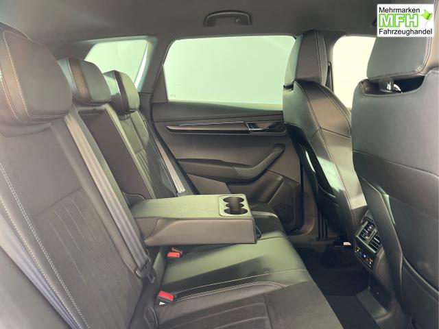 Skoda / Karoq / Blau / / / TSI 4x4 360&deg;+19 Zoll+Navi+AHK