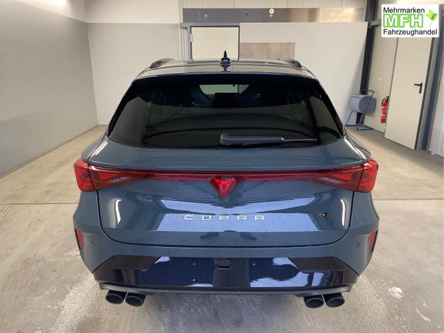 Cupra / Leon Sportstourer / Blau / / / 333PS DSG 4Drive Matrix+Navi+Winter+AHK+Intelligent Drive