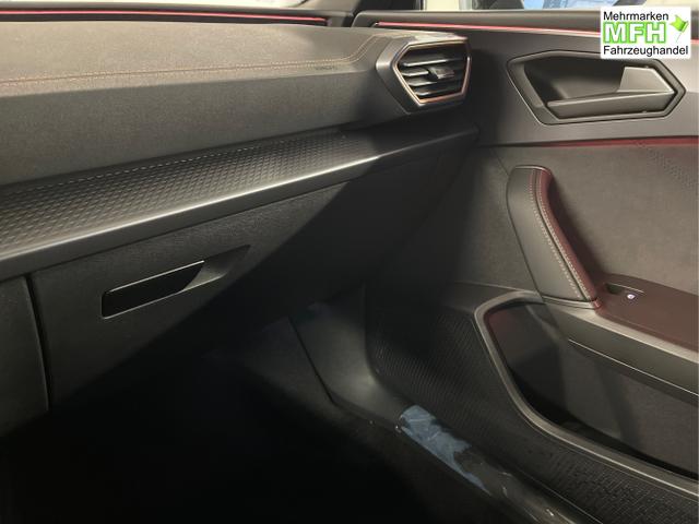 Cupra / Leon Sportstourer / Blau / / / 333PS DSG 4Drive Matrix+Navi+Winter+AHK+Intelligent Drive