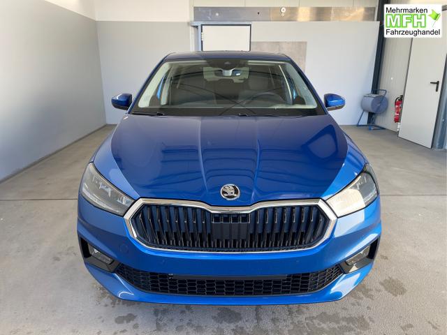 Skoda / Fabia / Blau / / / 115PS DSG Alu+AHK+Kessy+Kamera+GV5+Sitzheiz