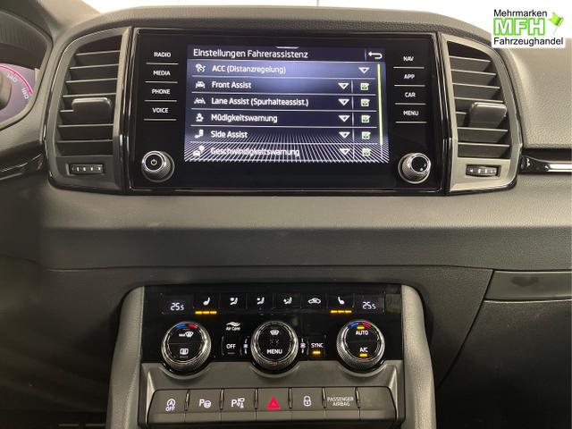 Skoda / Karoq / Schwarz / / / TSI 4x4 360&deg;+19 Zoll+Navi+AHK