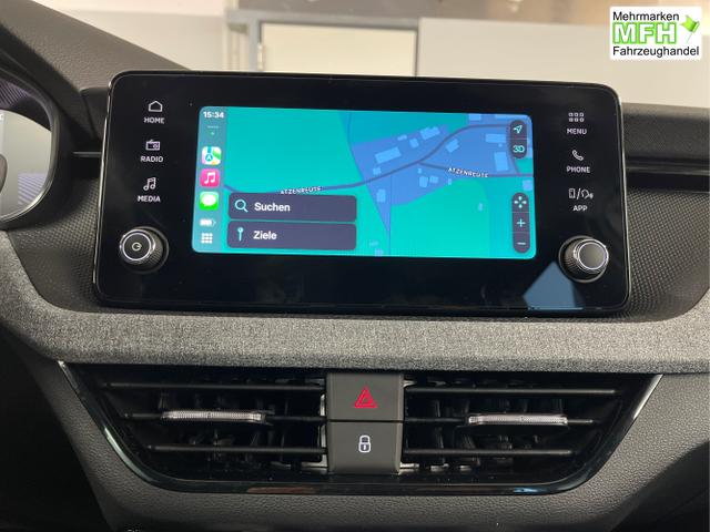 Skoda / KAMIQ / Wei&szlig; / / / 115PS DSG Matrix+AHK+Kamera+PDC vor+hi+Kessy+Sitzheizung+GVL