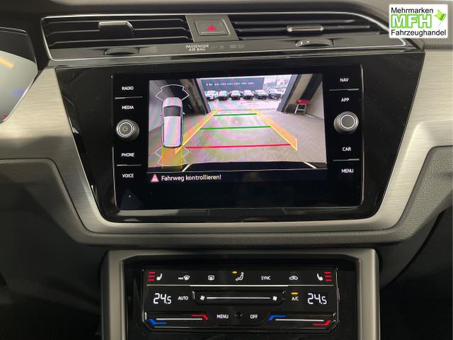 Volkswagen / Touran / Grau / / / 7Si+IQ.Light+TrailerAss+Cam