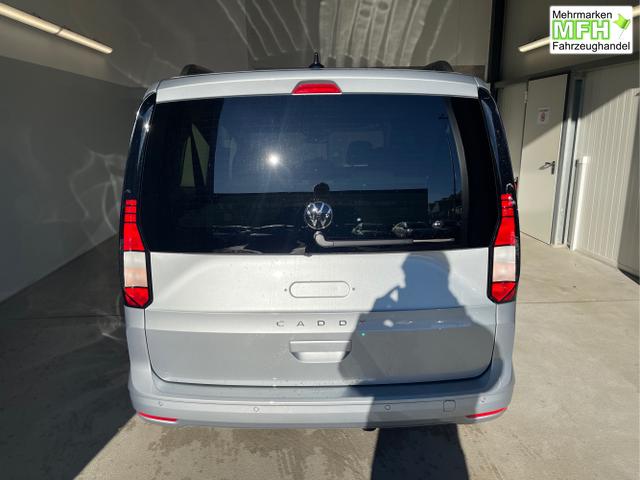 Volkswagen / Caddy / Silber / / / 115PS DSG AHK+7 Sitze+Assistenzpaket