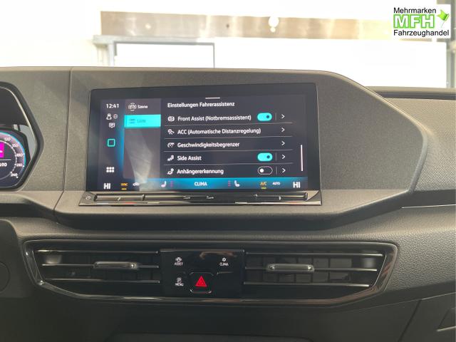 Volkswagen / Caddy / Grau / / / 115PS DSG AHK+7 Sitze+Assistenzpaket