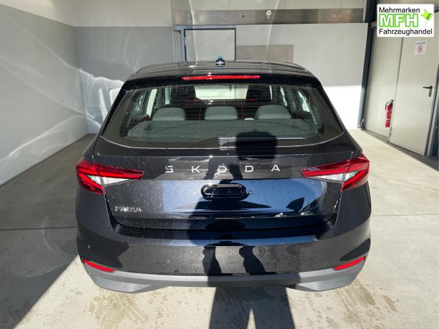 Skoda / Fabia / Schwarz / / / 95PS Sitzheizung+Lenkradheizung+App-Connect+GRA+GVL+ParkPilot