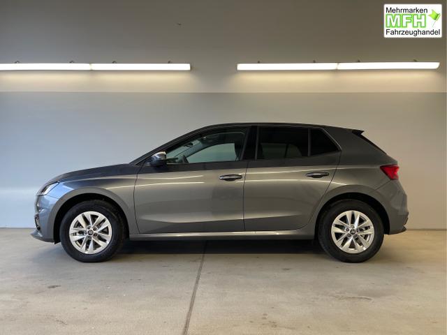 Skoda / Fabia / Grau / / / 115PS Alu+AHK+Kessy+Kamera+GV5