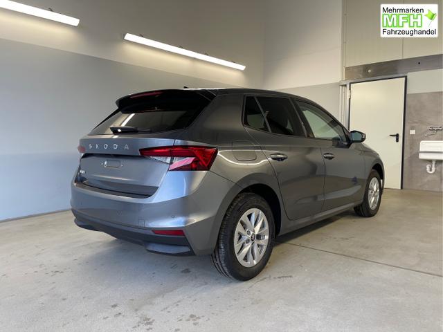 Skoda / Fabia / Grau / / / 115PS Alu+AHK+Kessy+Kamera+GV5