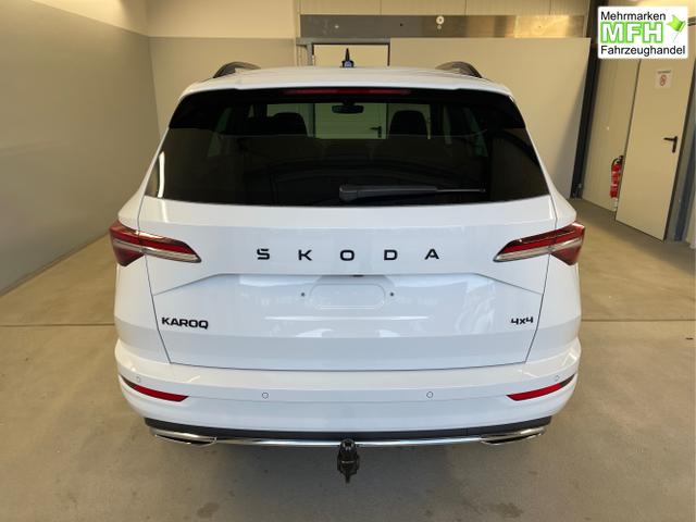 Skoda / Karoq / Wei&szlig; / / / TSI 4x4 360&deg;+19 Zoll+Navi+AHK+360&deg;+ACC+Frontscheibe beheizbar+Travel Assist