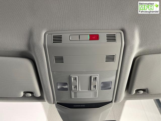 Volkswagen / T-Roc / Schwarz / / / 150PS AHK+Keyless+Kamera+ACC+Sitzheiz+Climatronic+Alu17