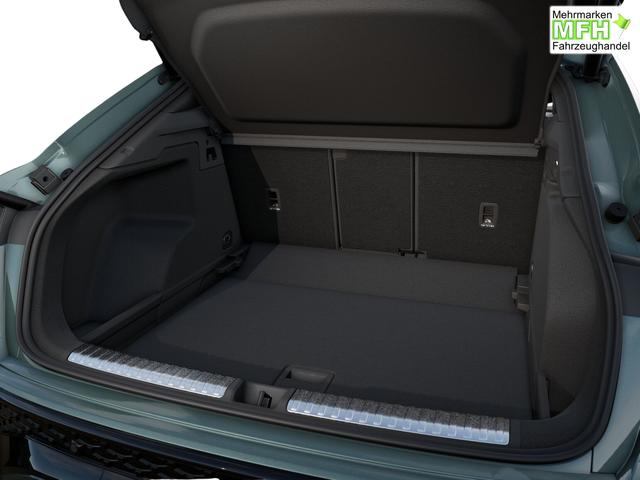 Audi Q3 Sportback NEU TFSI quattro S line TechPro+Matrix+AHK+Alu19+KlimaPlus+ExtSchwarz+DCC 