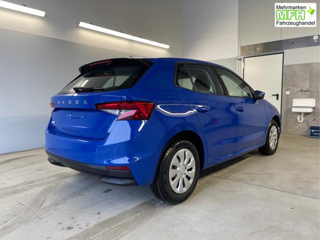 Skoda / Fabia / Blau / / / 95PS AHK+Sitzheizung+Lenkradheizung