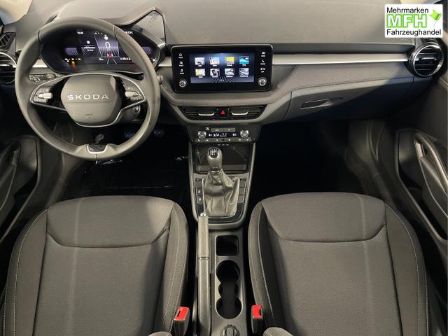 Skoda / Fabia / Blau / / / 95PS AHK+Sitzheizung+Lenkradheizung