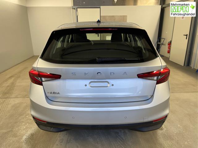 Skoda / Fabia / Silber / / / 95PS AHK+Sitzheizung+Lenkradheizung