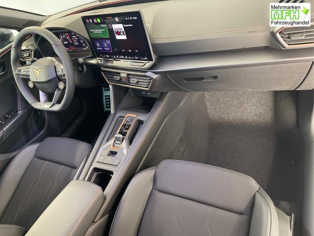 Cupra / Leon Sportstourer / Schwarz / / / 150PS TDI DSG AHK+Kamera+el. Heckklappe