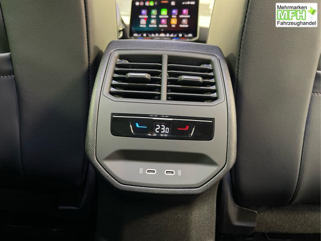 Cupra / Leon Sportstourer / Grau / / / 150PS eTSI DSG AHK+Edge+Kamera+IntelliDrive+Sitzheiz+Alu18+ACC