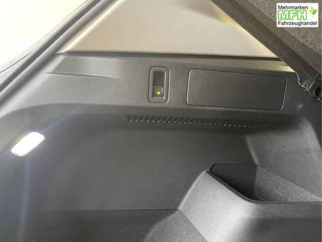 Volkswagen / Tiguan / Grau / / / 130PS eTSI DSG AHK+Kamera+Sitzheizung+App-Connect+PDC vo+hi