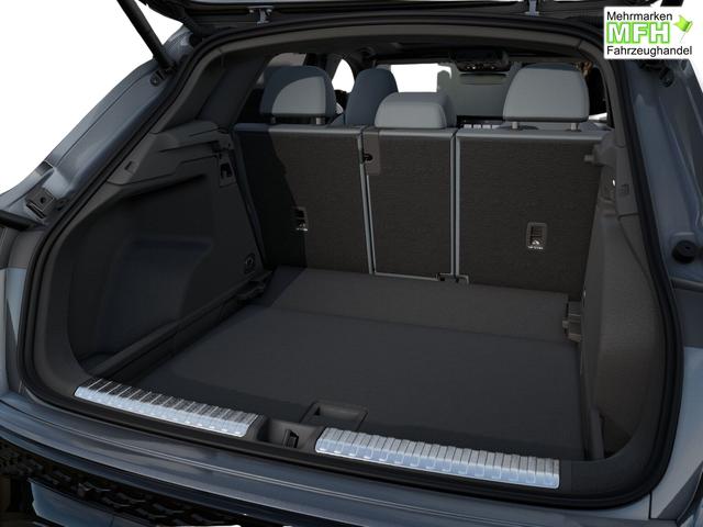 Audi Q3 NEU TFSI 265 PS quattro S line Pano+TechPro+Matrix+AHK+HUD+Alu20+KlimaPlus+DCC+SONOS 