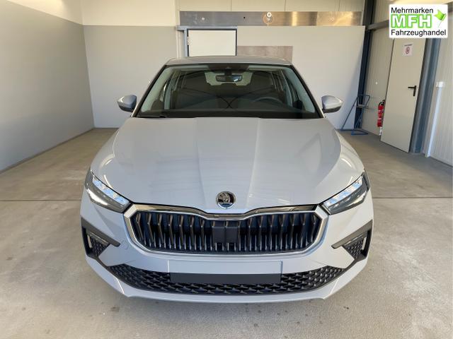 Skoda / Scala / Grau / / / 115PS GV5+AHK+Alu16+Sitzheiz+FrontAssist+Touchscreen+Lichtsensor 