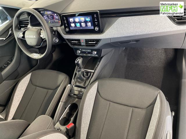 Skoda / KAMIQ / Grau / / / 115PS DSG AHK+Kamera+Kessy+PDC+Winterpaket+Alu16+GVL