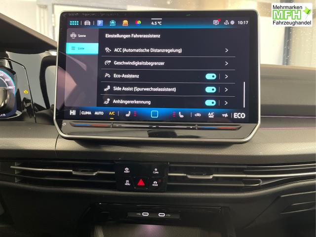 Volkswagen / Golf / Schwarz / / / 1.5 eHybrid 150kW/204PS DSG IQ.Light+Navi+Travel Assist+HUD+Winterpaket