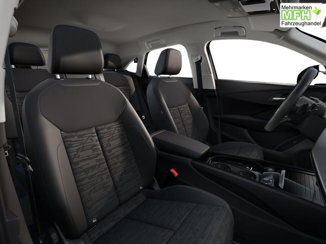 Audi Q3 Sportback NEU TFSI quattro Tech+AHK+LEDPlus+ACC+Kamera+Alu18+Volllack 