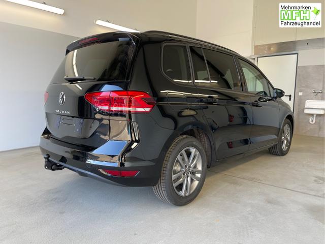 Volkswagen / Touran / Schwarz / / / 150PS 7Si+IQ.Light+TrailerAss+Cam+Navi+Kamera+Alarm+Kessy+App-Connect