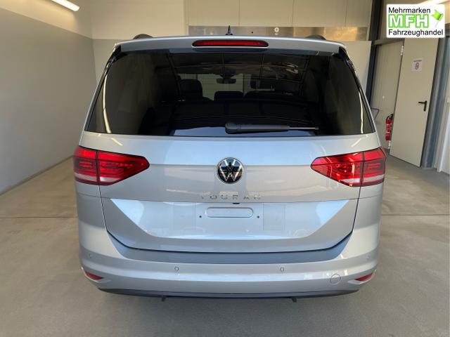 Volkswagen / Touran / Silber / / / 150PS 7Si+IQ.Light+TrailerAss+Cam+Navi+Kamera+Alarm+Kessy+App-Connect