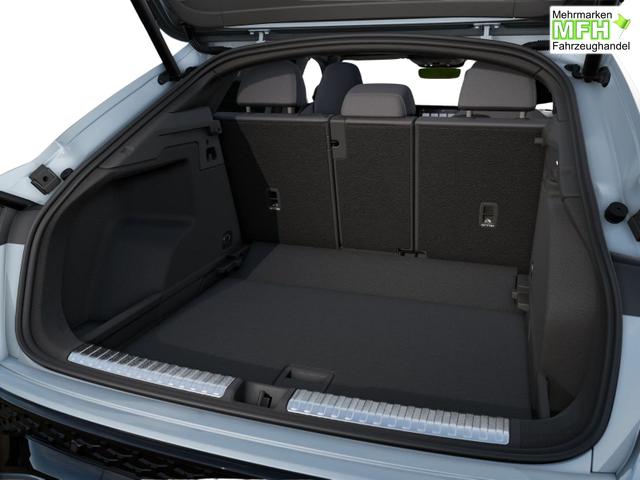 Audi Q3 Sportback NEU TFSI 265 PS quattro S line Pano+TechPro+Matrix+AHK+HUD+Alu20+KlimaPlus+DCC+SONOS 