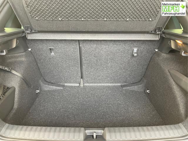Skoda / KAMIQ / Wei&szlig; / / / 115PS DSG AHK+Navi+Matrix+GV5+Pano+Kessy+Kamera+Alu17+Sitzheiz