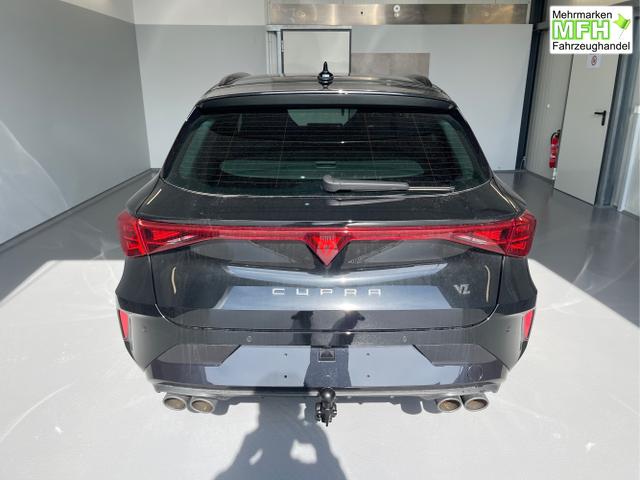 Cupra / Leon Sportstourer / Schwarz / / / 333PS DSG 4Drive Matrix+Navi+AHK+Alu19+Sitzheiz+IntelligentDrive