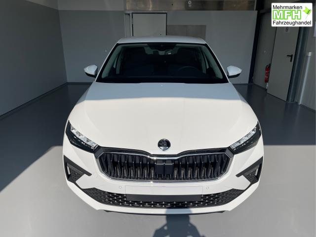 Skoda / Scala / Wei&szlig; / / / 115PS DSG GV5+AHK+Kamera+Kessy+PDC+Sitzheiz+Alu16+Climatronic